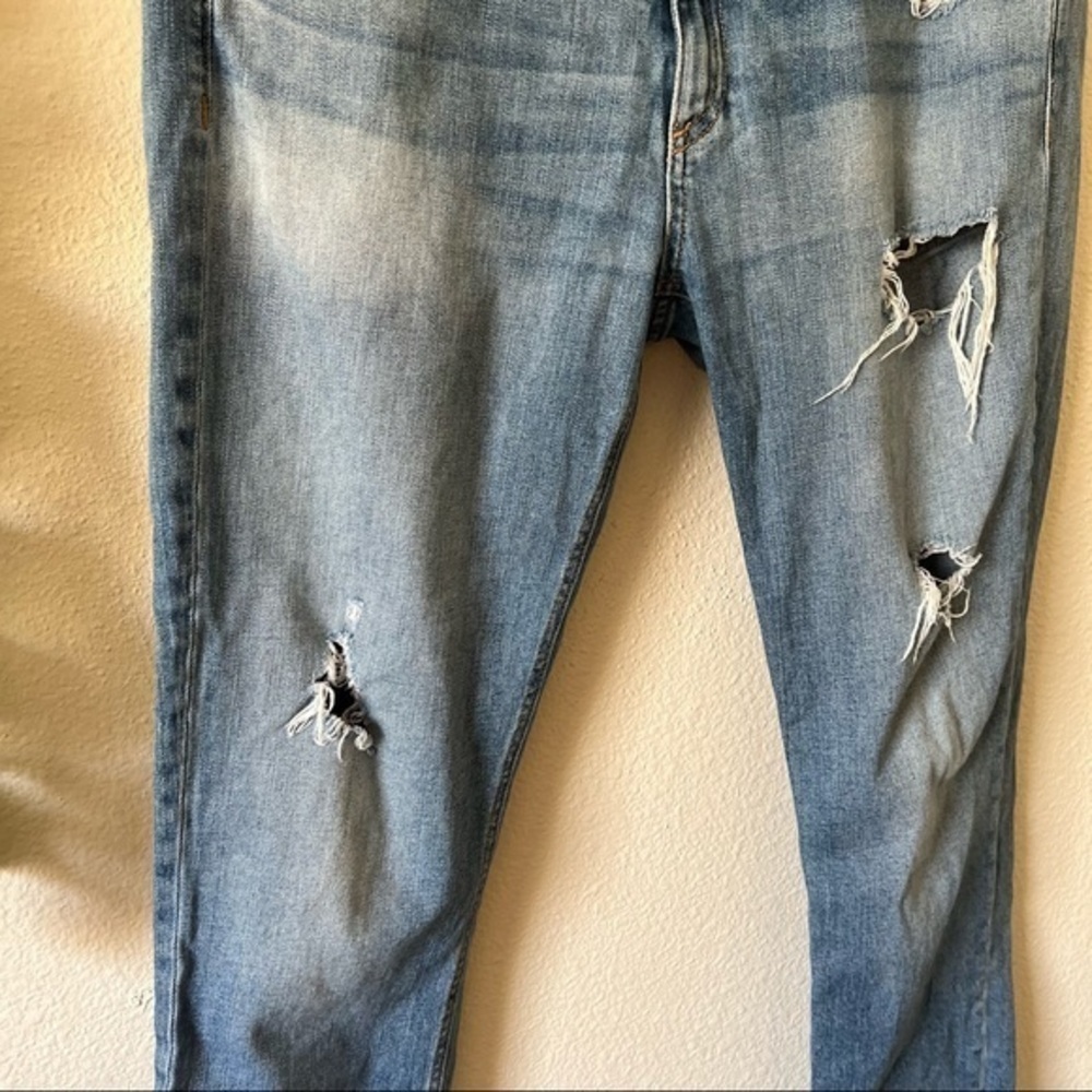 Rag & Bone Dre Low-Rise Ankle Slim Boyfriend Distressed Jeans - Picture 6 of 14